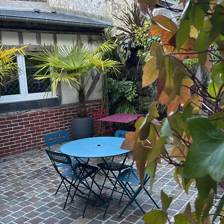 Les Maisons D'augustine, Demeure De Charme De La Cour Ste Catherine 度假居 *