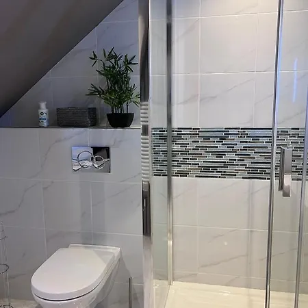 Les Maisons D'augustine, Demeure De Charme De La Cour Ste Catherine Semesterbostad