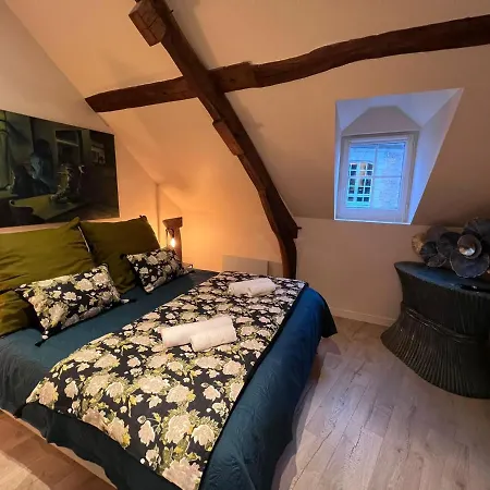 Les Maisons D'augustine, Nouvelle Demeure De La Cour Ste Catherine Hébergement de vacances *