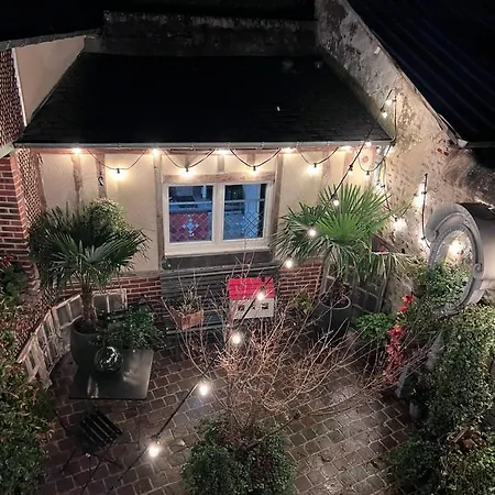 Les Maisons D'augustine, Nouvelle Demeure De La Cour Ste Catherine Ferienhaus *