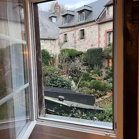 בית נופש Les Maisons D'augustine, Demeure De Charme De La Cour Ste Catherine הונפלר