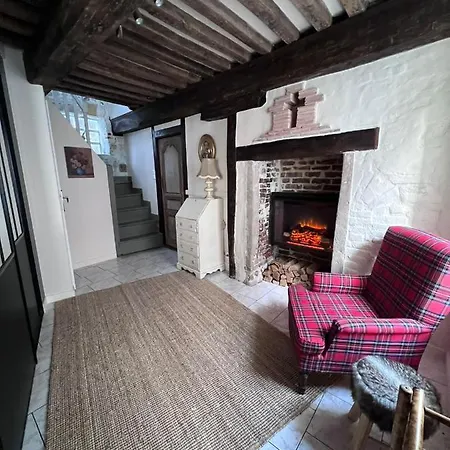 Les Maisons D'augustine, Demeure De Charme De La Cour Ste Catherine בית נופש הונפלר