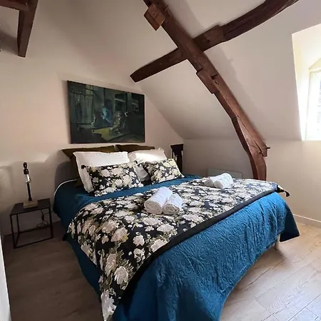 Les Maisons D'augustine, Nouvelle Demeure De La Cour Ste Catherine *