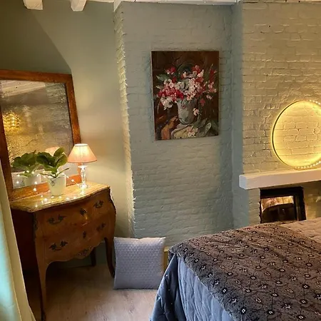 Les Maisons D'augustine, Nouvelle Demeure De La Cour Ste Catherine *