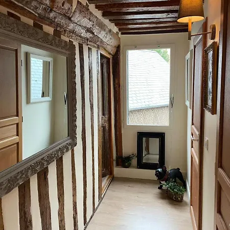 Les Maisons D'augustine, Nouvelle Demeure De La Cour Ste Catherine * أونفلور