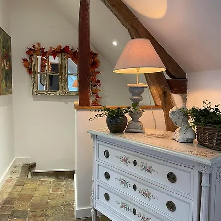 Hébergement de vacances Les Maisons D'augustine, Nouvelle Demeure De La Cour Ste Catherine *