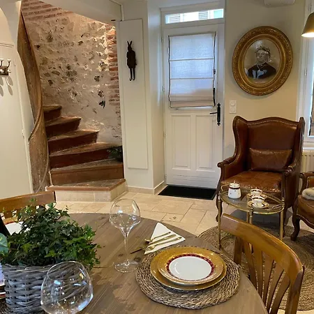 Σπίτι διακοπών Les Maisons D'augustine, Demeure De Charme De La Cour Ste Catherine *