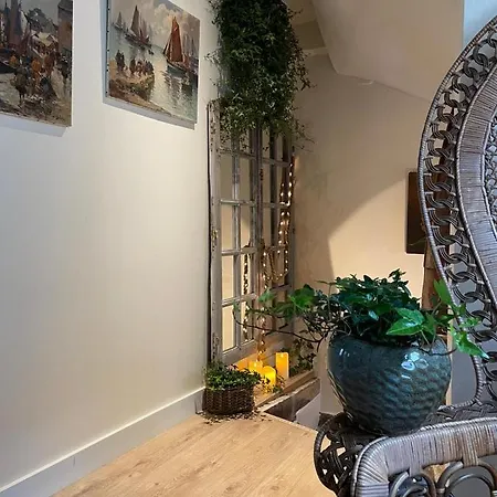 Les Maisons D'augustine, Nouvelle Demeure De La Cour Ste Catherine