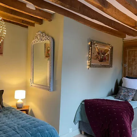 Les Maisons D'augustine, Demeure De Charme De La Cour Ste Catherine Semesterbostad *