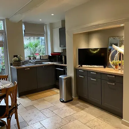 Les Maisons D'augustine, Nouvelle Demeure De La Cour Ste Catherine Honfleur