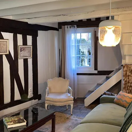 Les Maisons D'augustine, Nouvelle Demeure De La Cour Ste Catherine * Honfleur