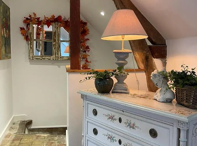 Holiday home Les Maisons D'augustine, Demeure De Charme De La Cour Ste Catherine *