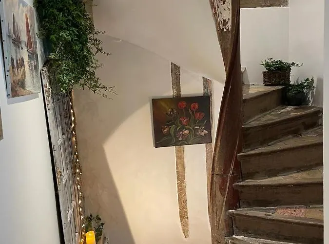 Les Maisons D'augustine, Demeure De Charme De La Cour Ste Catherine Holiday home