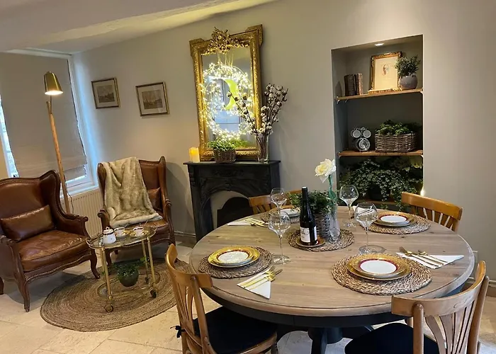 Les Maisons D'augustine, Demeure De Charme De La Cour Ste Catherine *