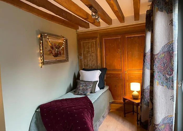 Les Maisons D'augustine, Demeure De Charme De La Cour Ste Catherine Holiday home *