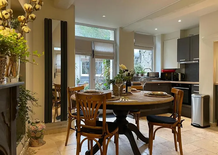 Holiday home Les Maisons D'augustine, Demeure De Charme De La Cour Ste Catherine Honfleur