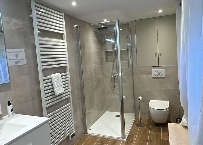 Holiday home Les Maisons D'augustine, Demeure De Charme De La Cour Ste Catherine *